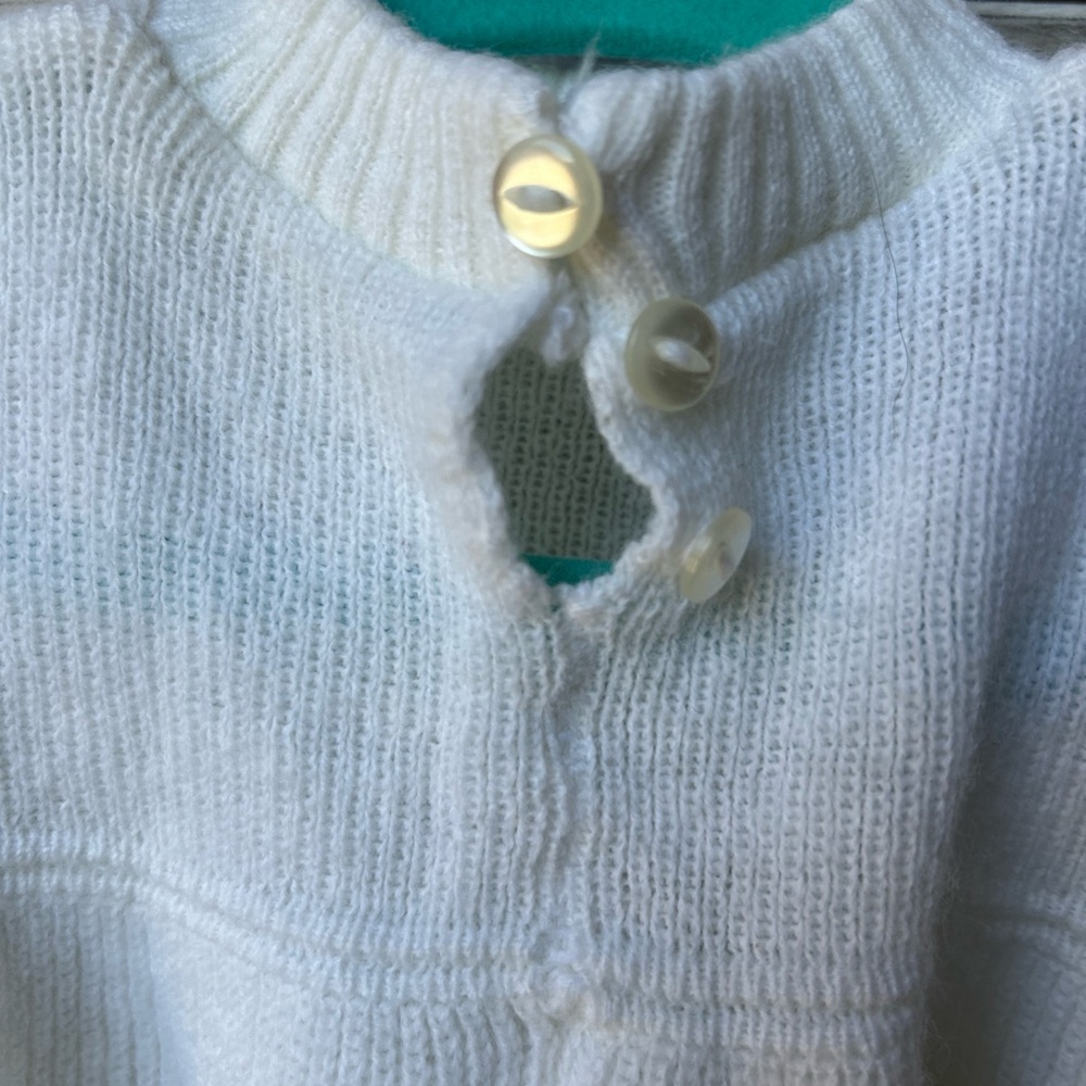 Saks Fifth Avenue Vintage Acrylic Sweater White Pink Flowers Size 3 Months. - Picture 3 of 6